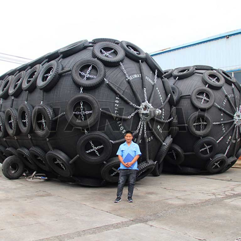 floating-pneumatic-fender