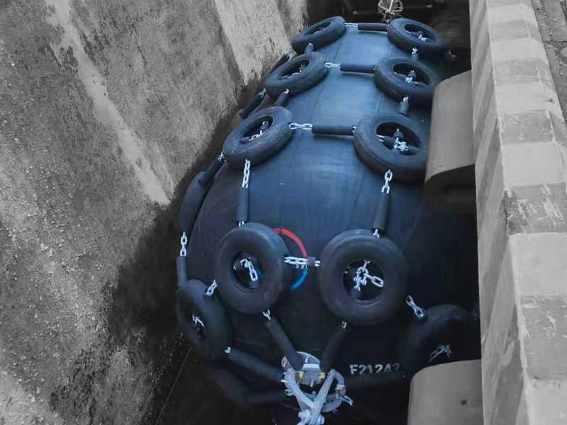 NANHAI-Super-Cell-Rubber-Fender-17