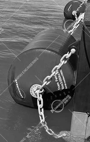 泡沫护舷-实际案例1